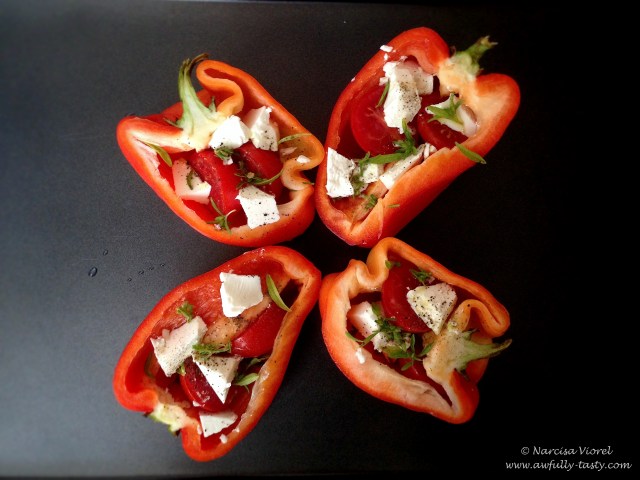 ardei copti cu feta si rosii cherry