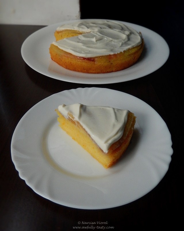 prajitura cu rubarba