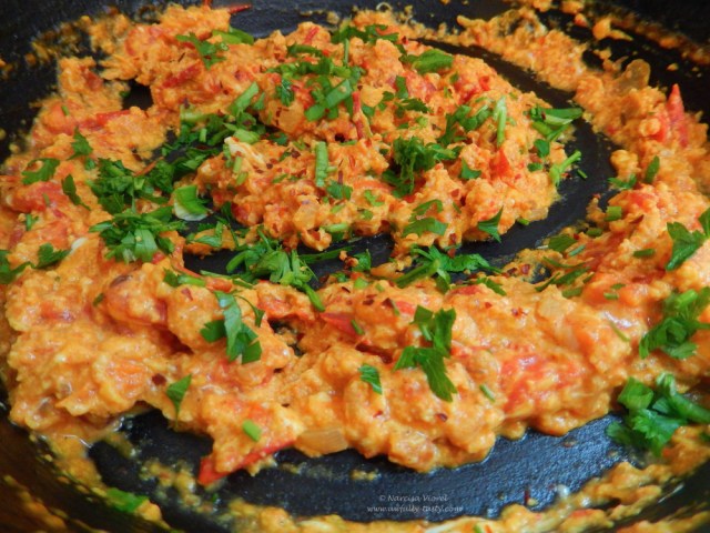 spicy scrambled eggs