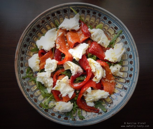 salata ardei copti cu mozzarella