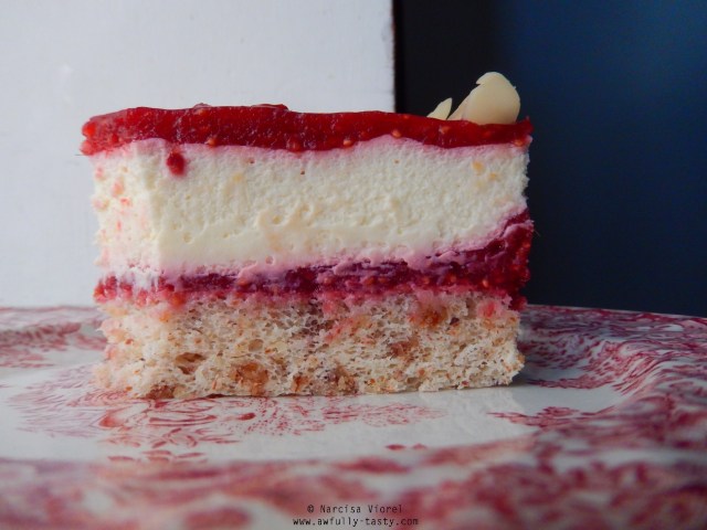 tort cu mousse de mascarpone